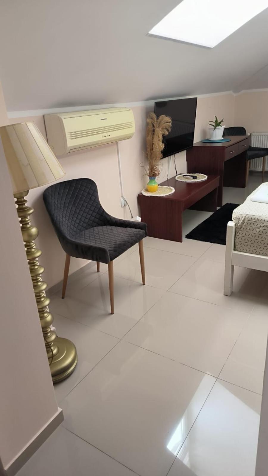 Appartement Night-Knight à Smederevo Extérieur photo